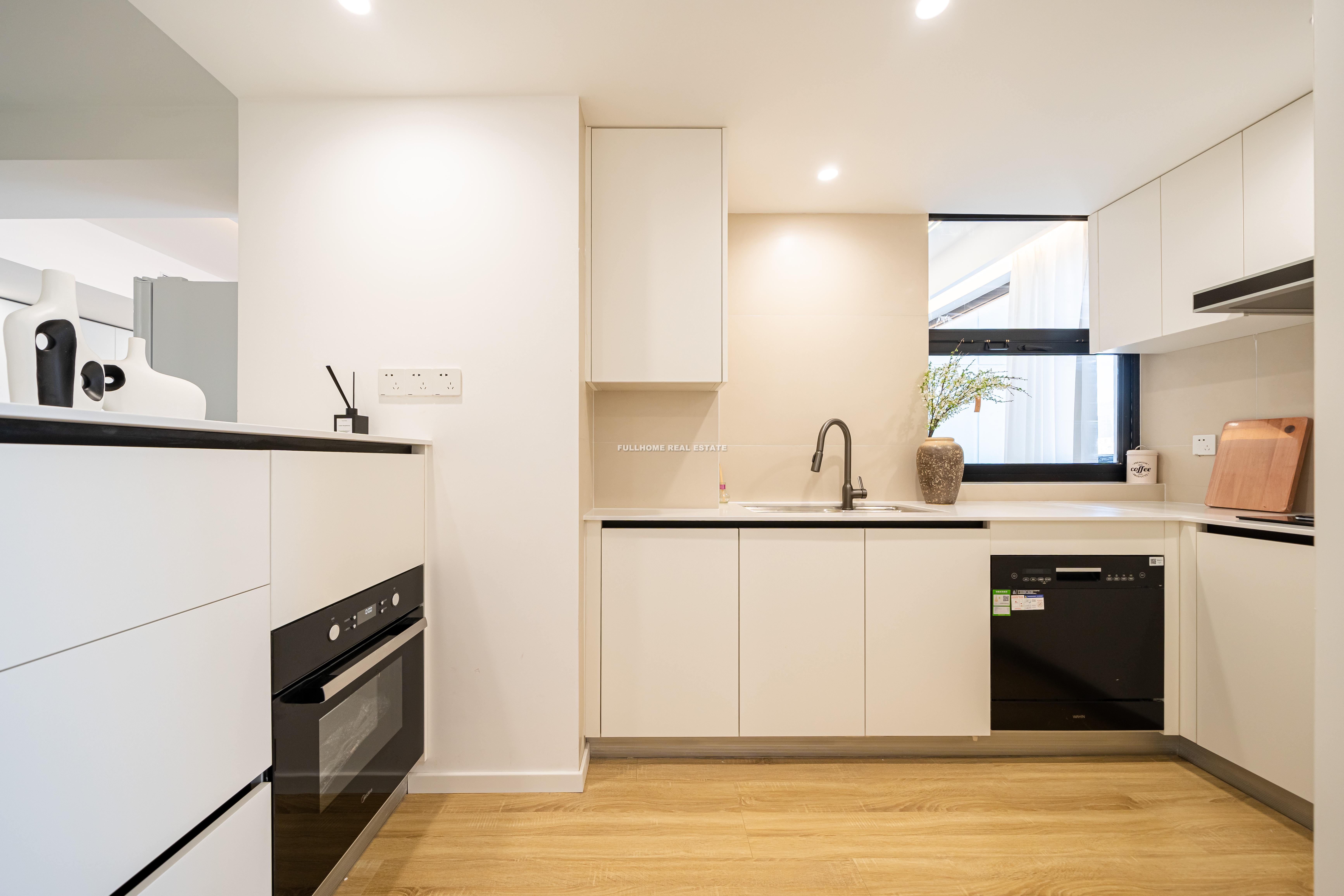 Huijin Plaza - Interior view 2, Shanghai rental property