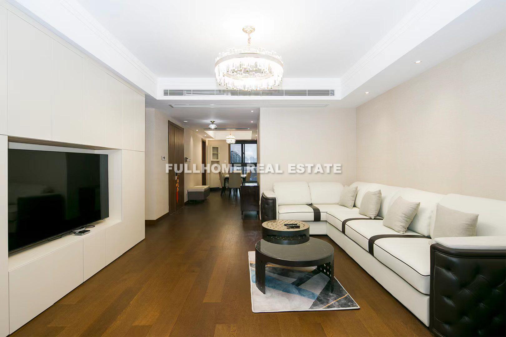 Hongkang Zhaohui Garden - 3 bedroom apartment in Shanghai, Downtown, Downtown