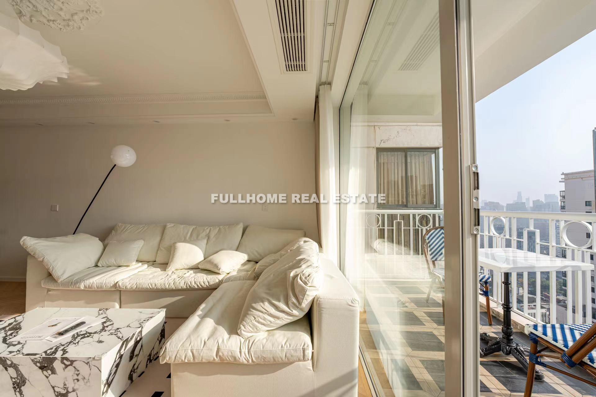 Zhong Yuan Liang Wan Cheng - Interior view 2, Shanghai rental property