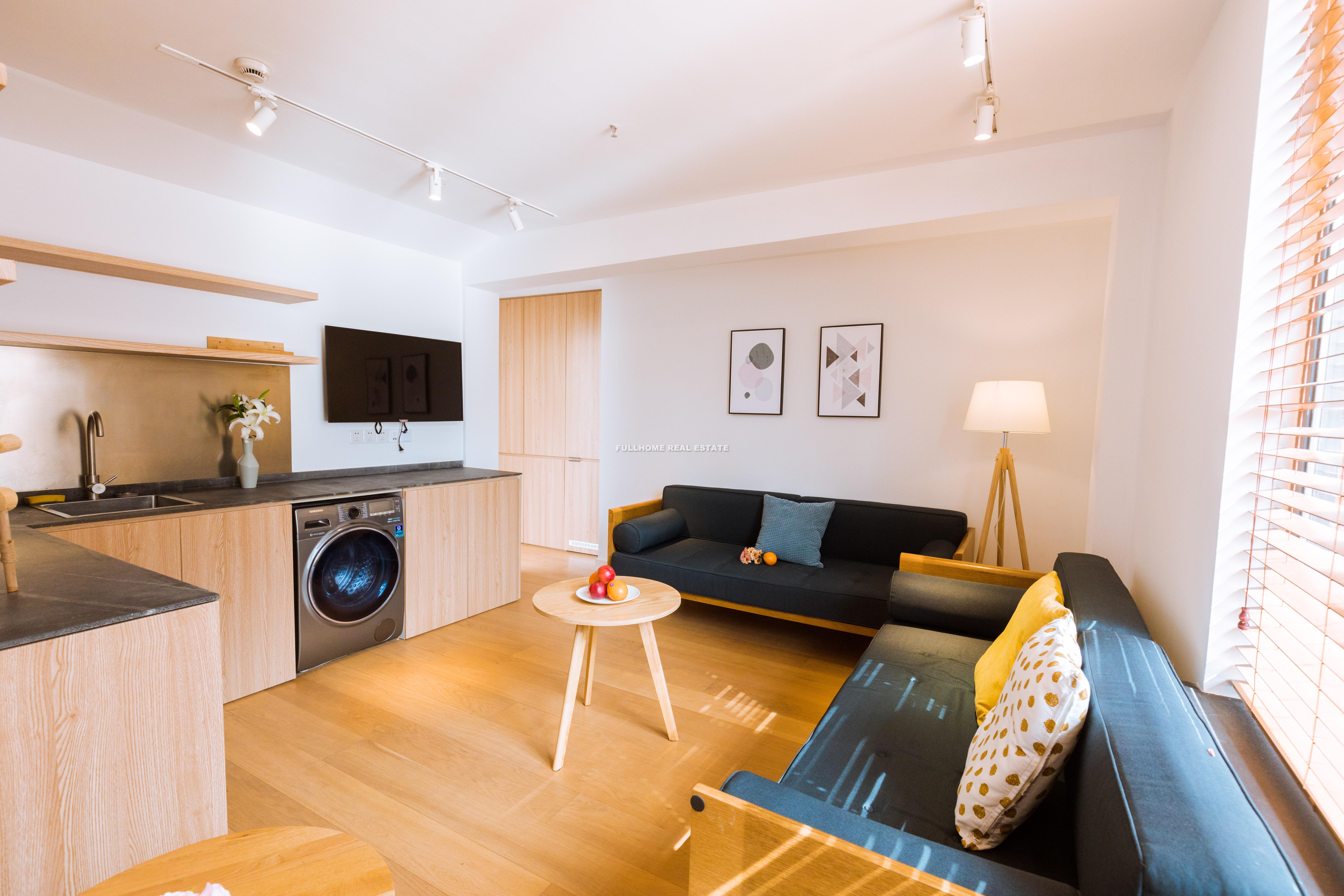 Lane 201-400 West Jianguo Road Old House  - 1 bedroom apartment in Shanghai, FFC, Downtown