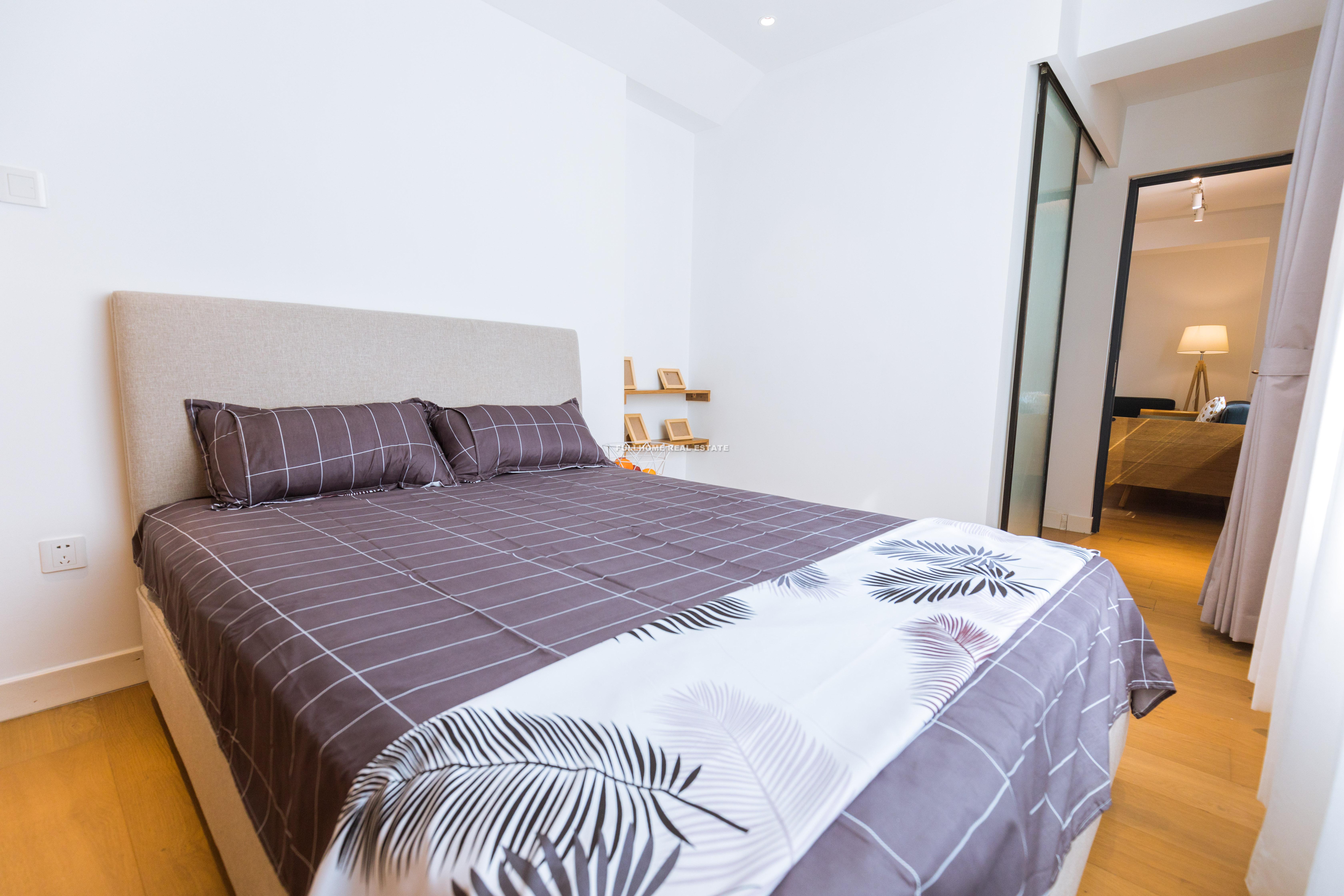Lane 201-400 West Jianguo Road Old House  - Interior view 2, Shanghai rental property