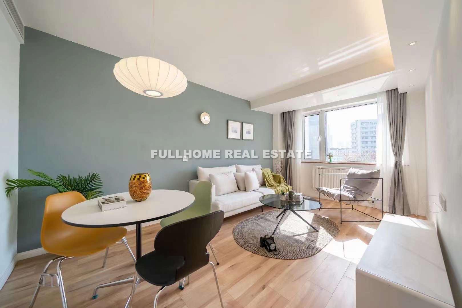 Same compound: Jincheng Apartment, 1 bedrooms in Shanghai