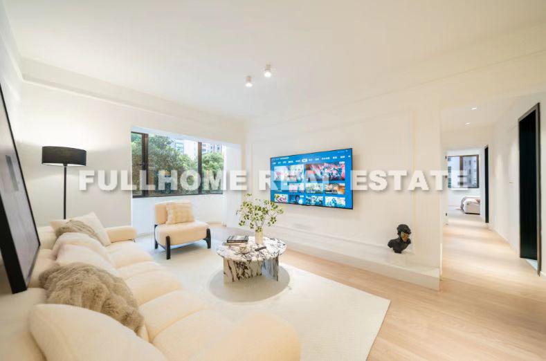 Haihua Garden - 3 bedroom apartment in Shanghai, Downtown, Downtown