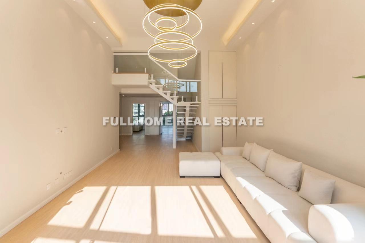 Same compound: Bingjiang Mingyuan, 3 bedrooms in Shanghai