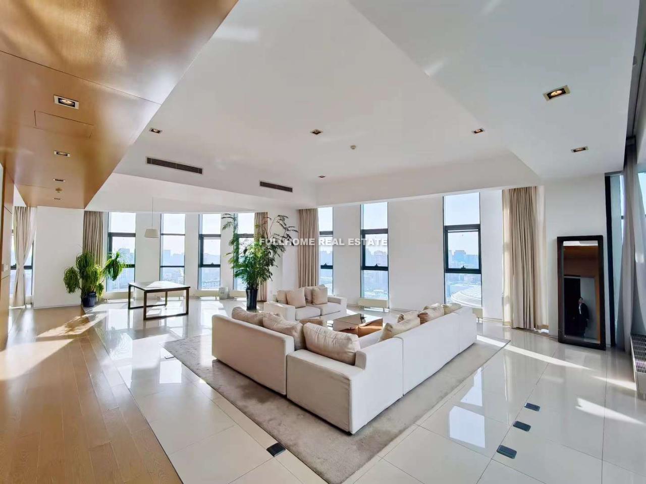 Sanlitun SOHO - 3 bedroom apartment in Beijing, Sanlitun