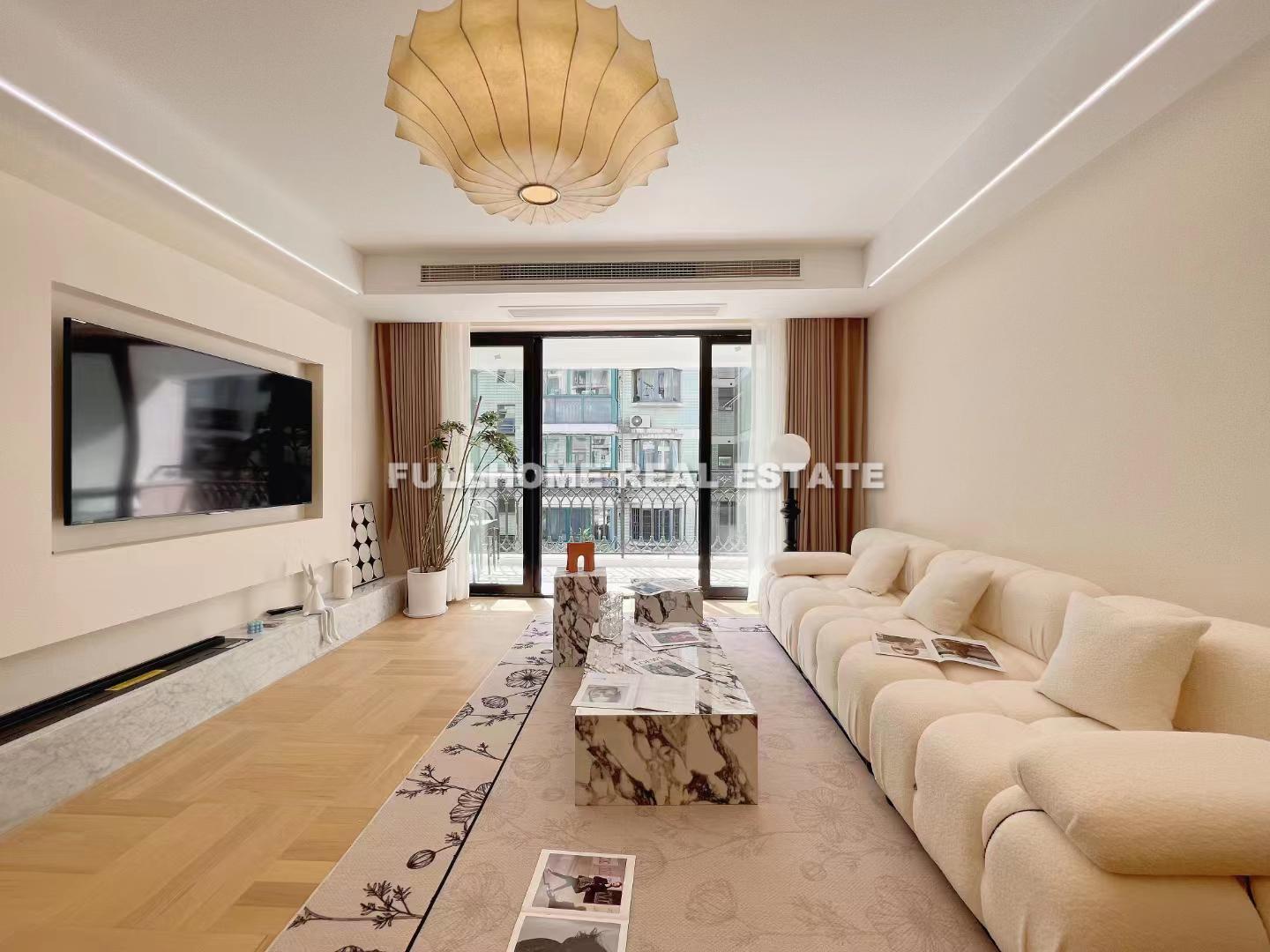 Hong De Yuan - 3 bedroom apartment in Shanghai, Zhongshan Park, Downtown