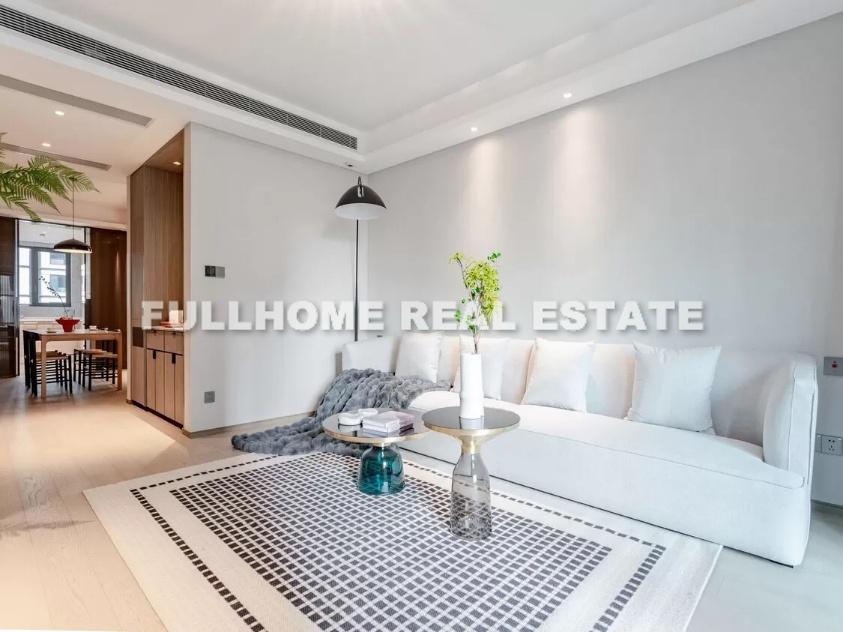 Similar property: Rainbow New City, 4 bedrooms, 175 sqm in Shanghai