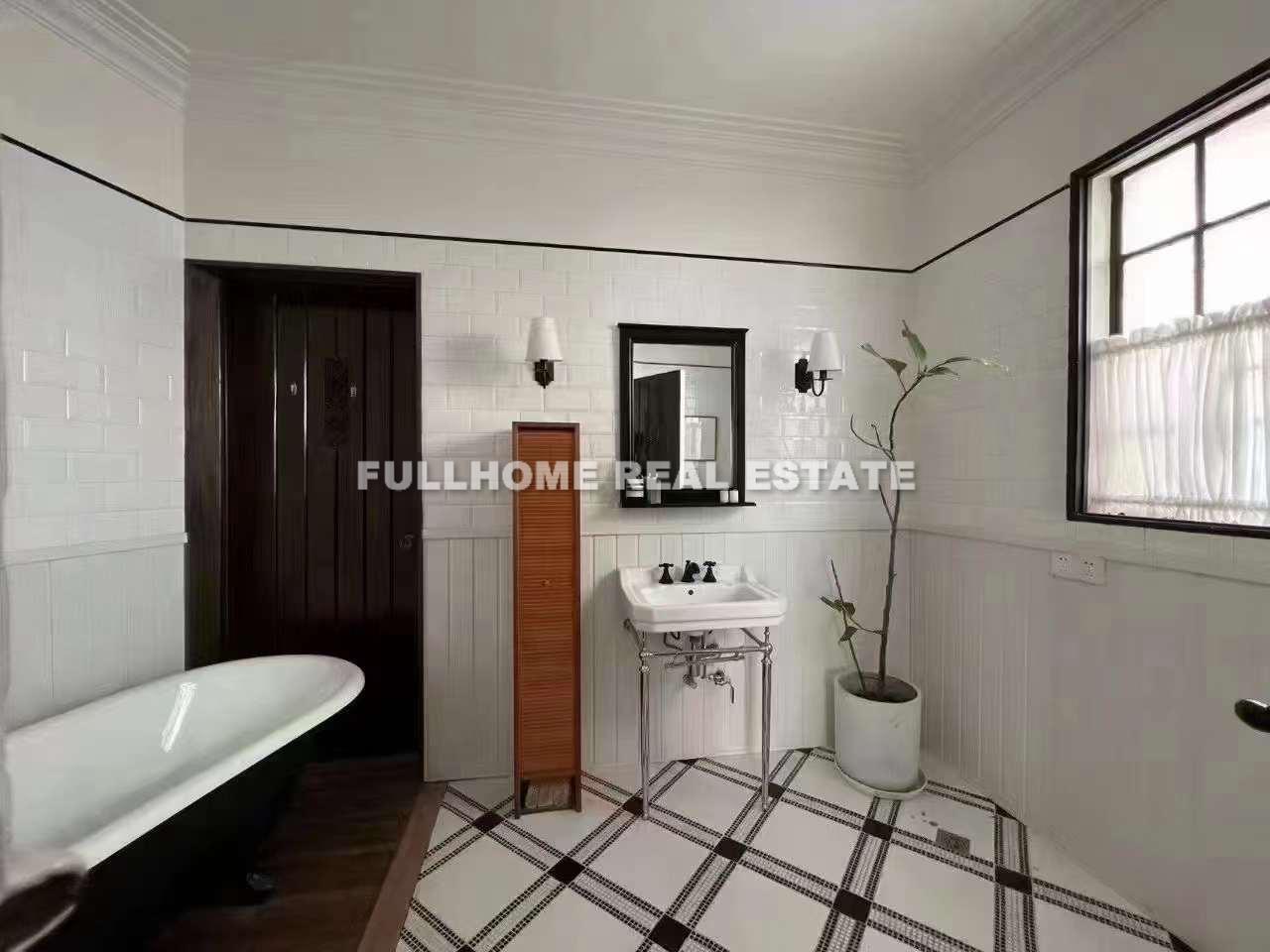 Lane 1-300 South Fuxing Road Old House - Interior view 7, Shanghai rental property