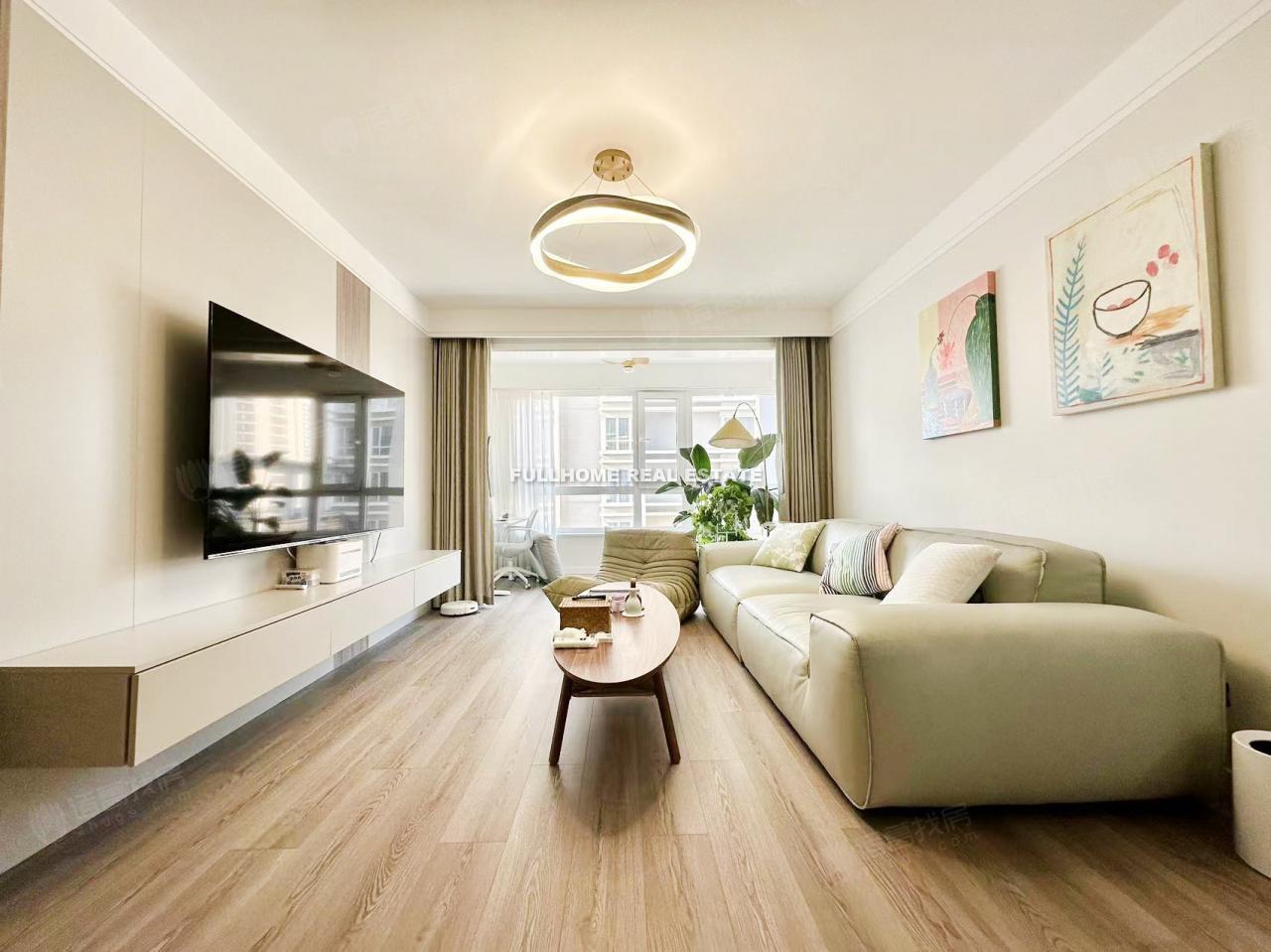Similar property: Landmark Palace, 2 bedrooms, 143 sqm in Beijing
