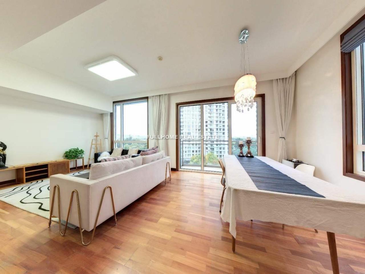 Park Avenue - 2 bedroom apartment in Beijing, Chaoyang Park