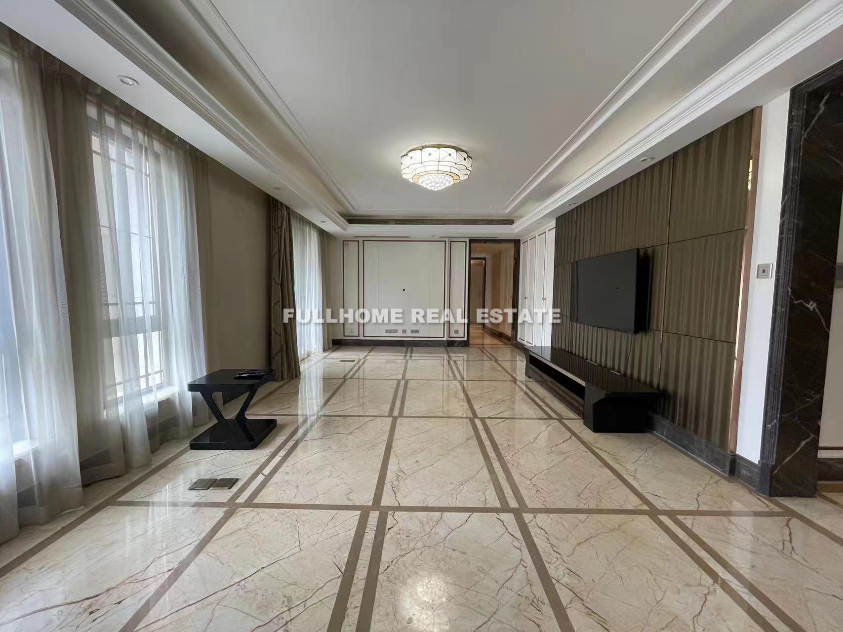 Similar property: Aroma, 4 bedrooms, 253 sqm in Shanghai