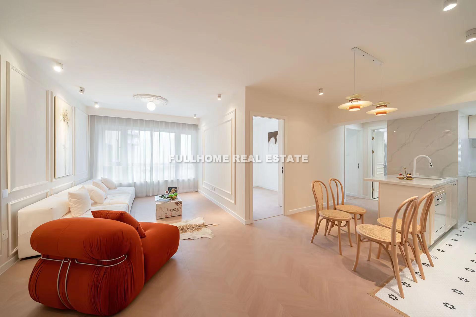 Chez Moi - 2 bedroom apartment in Shanghai, Jing An, Downtown
