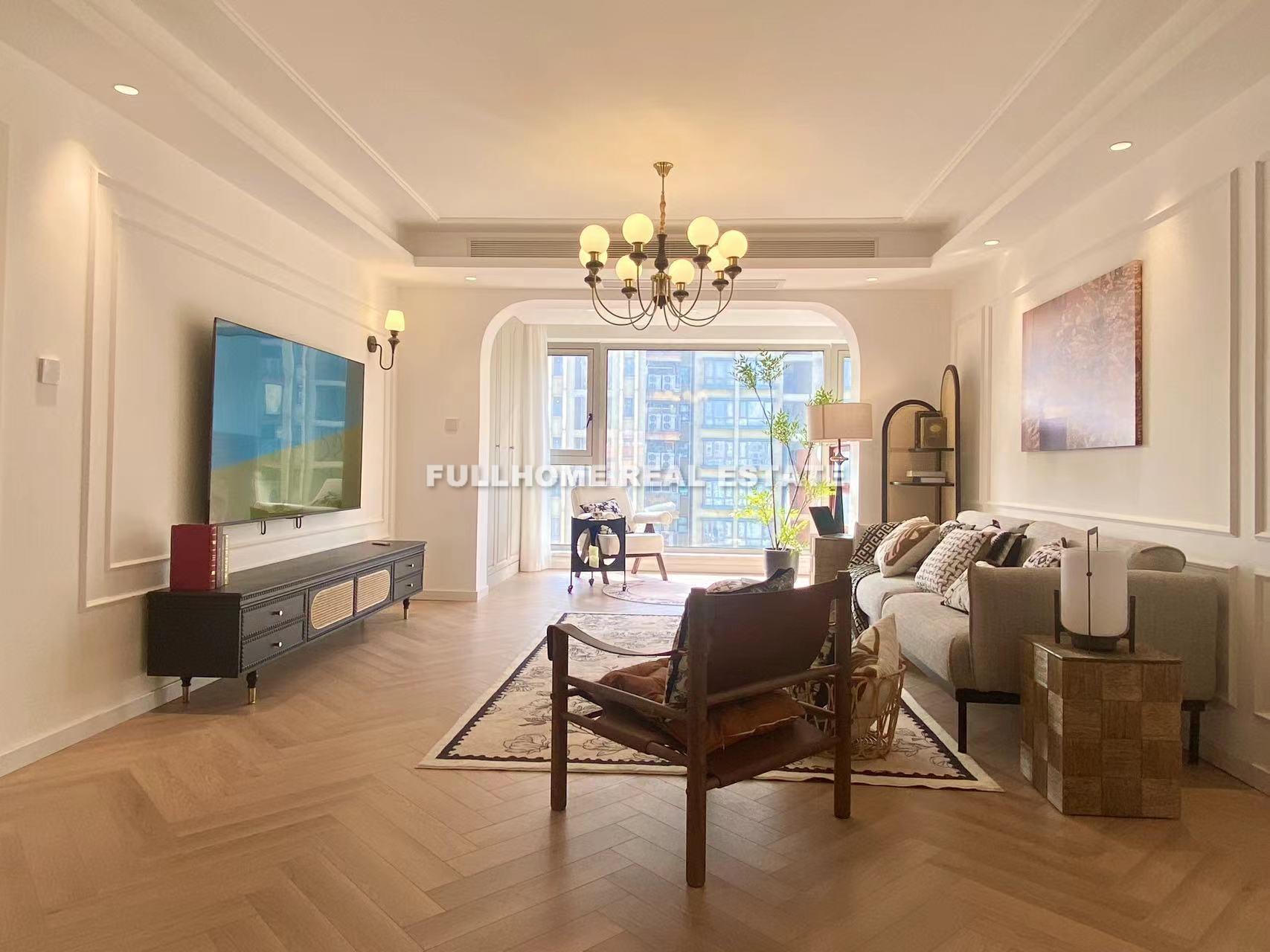 Maison Des Artistes - 4 bedroom apartment in Shanghai, Gubei, Hongqiao
