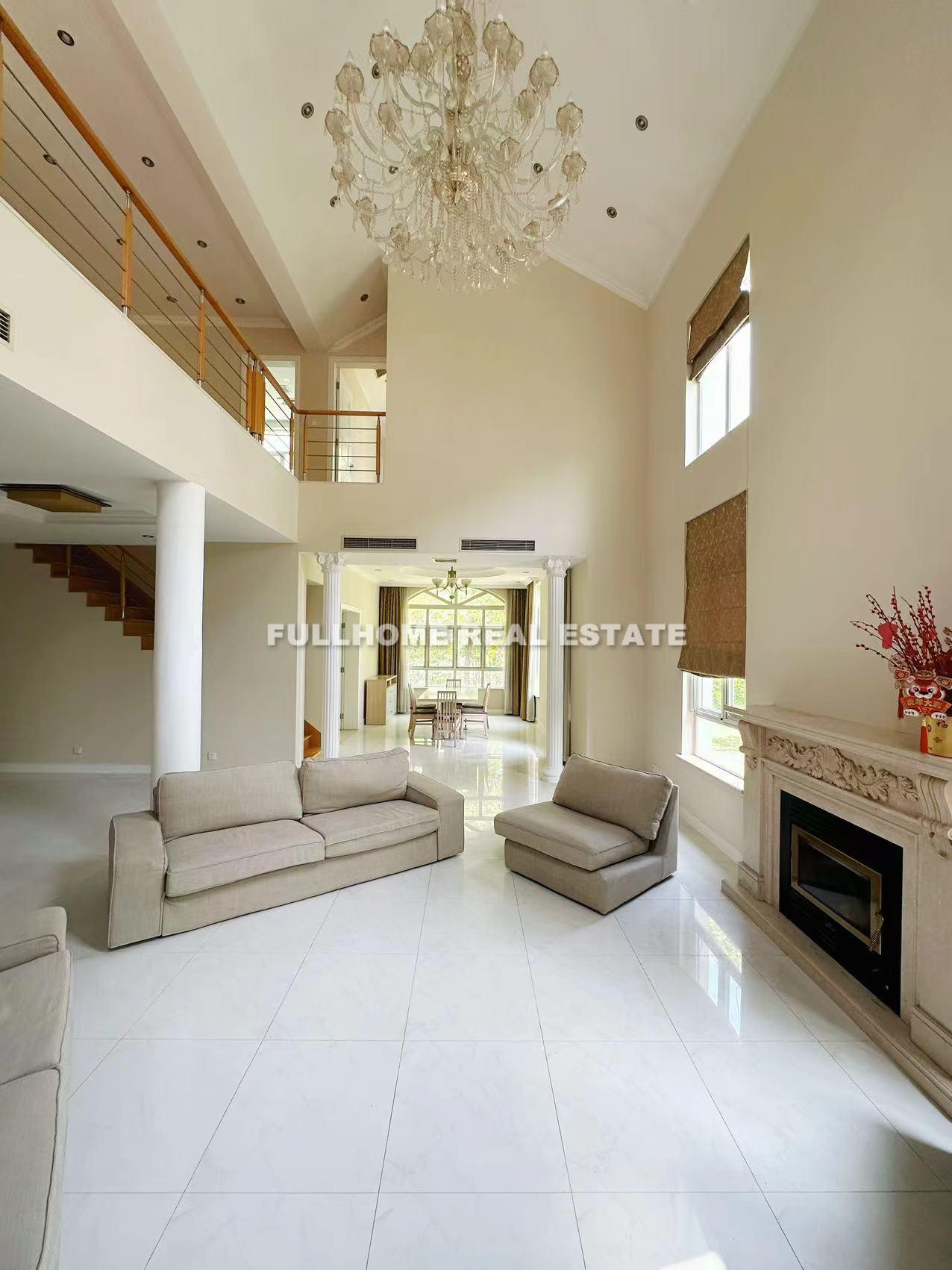 Violet Country Villa - 5 bedroom apartment in Shanghai, Qingpu, Suburb