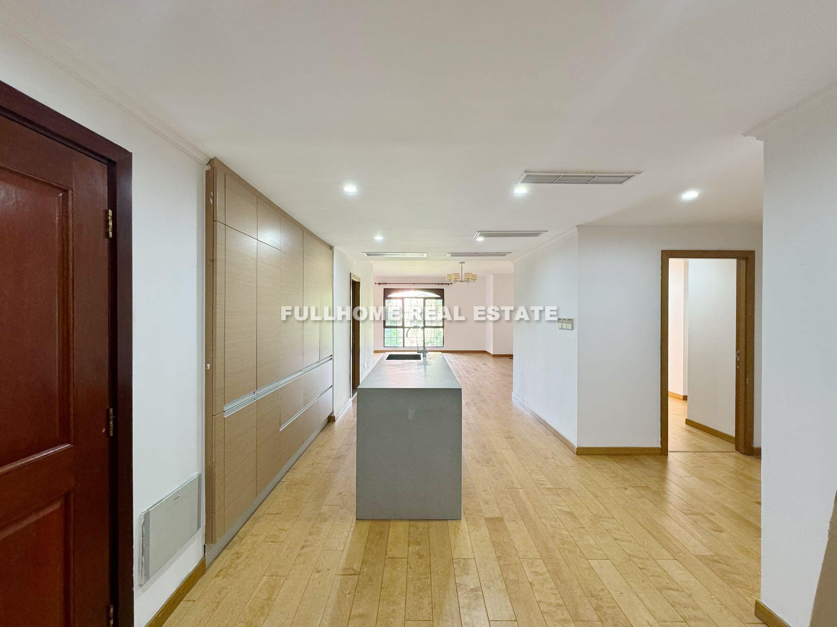 Shanghai Racquet Club - Interior view 7, Shanghai rental property
