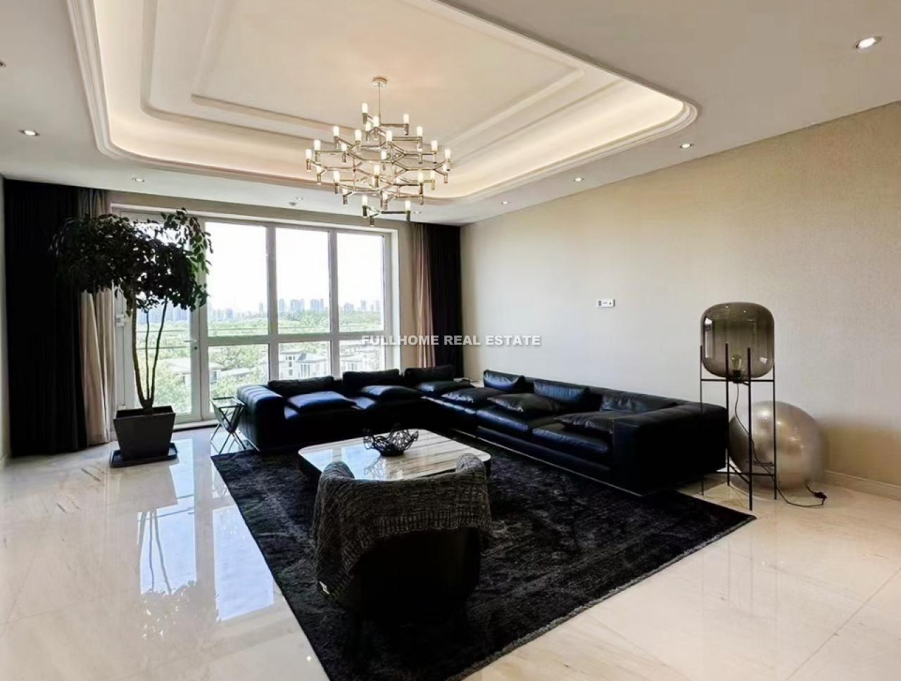 Donshan Condo - 3 bedroom apartment in Beijing, Chaoyang Park