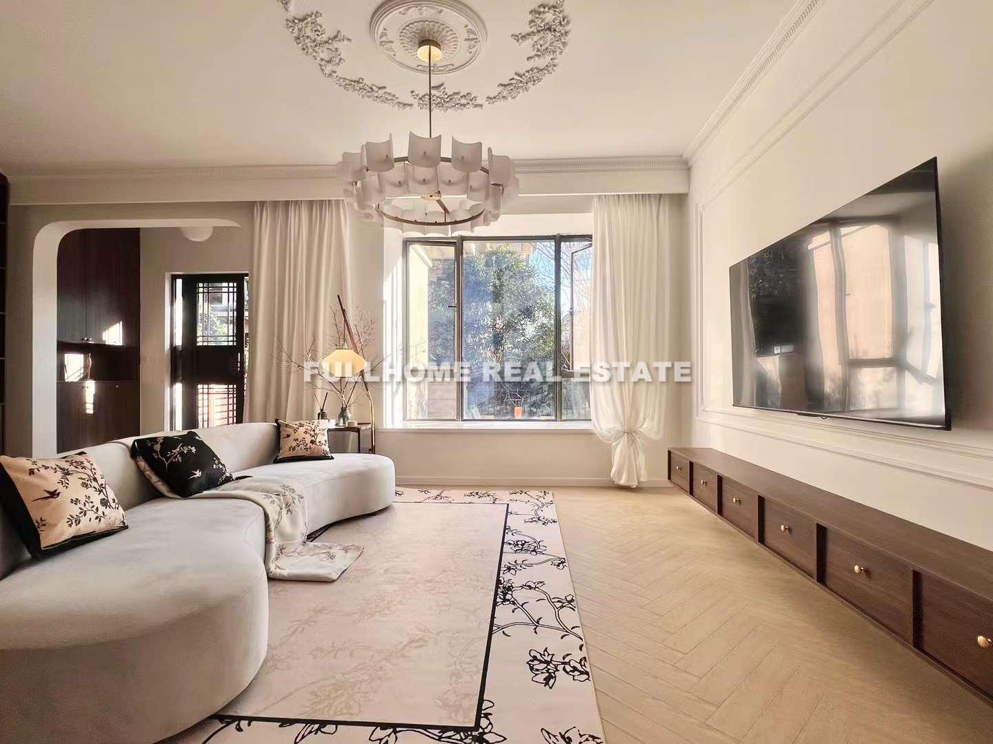 Rong Xin Bo Wan - 4 bedroom apartment in Shanghai, Qingpu, Suburb