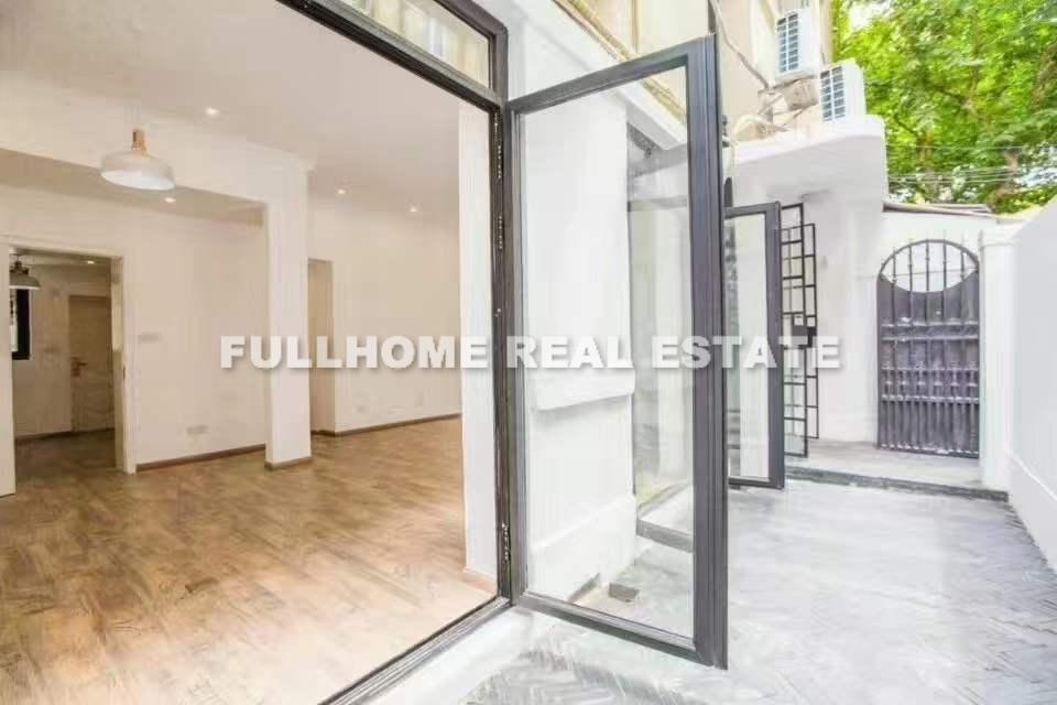 Lane1-500 Changshu Road Old House - Interior view 4, Shanghai rental property