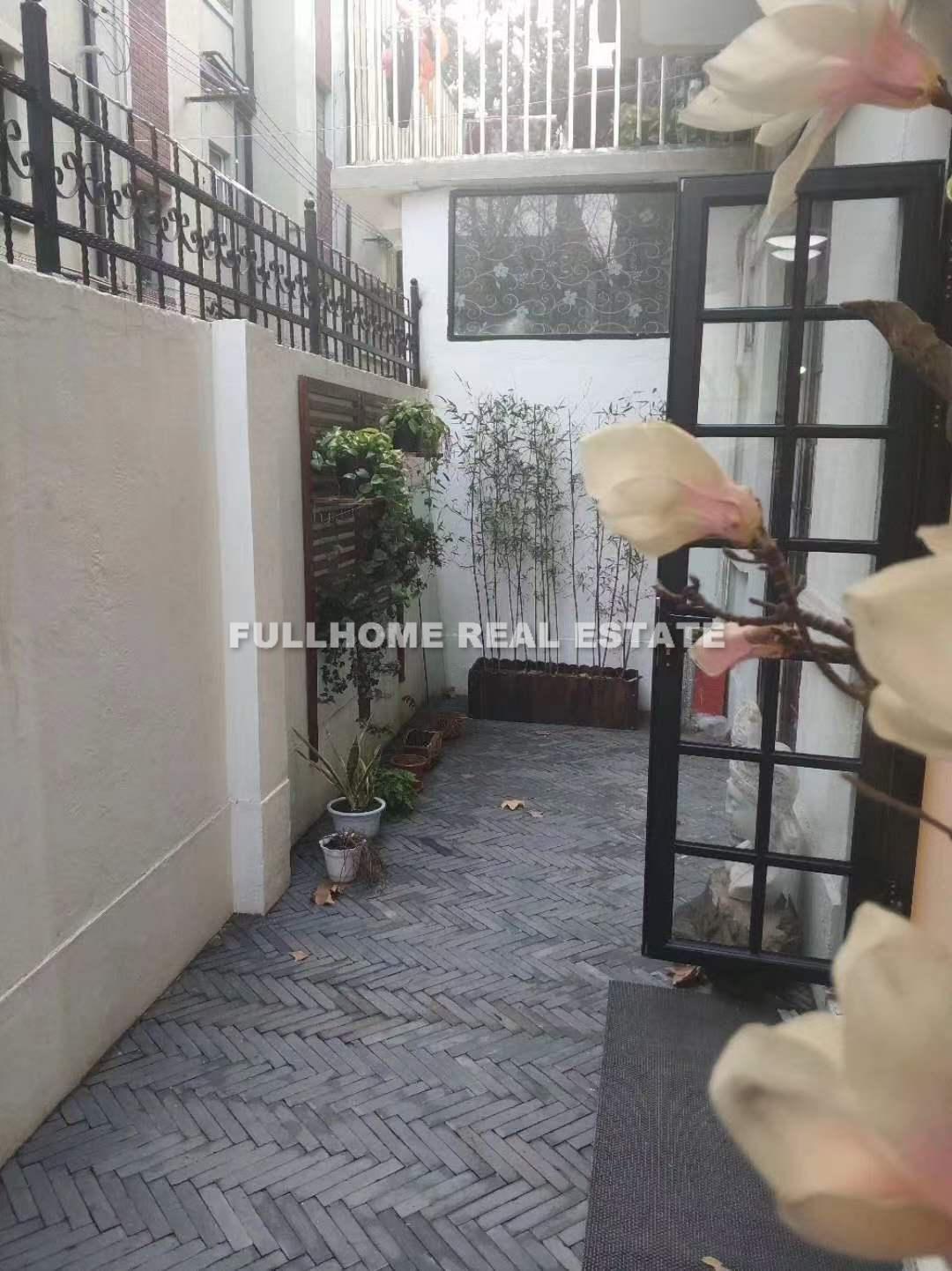 Lane1-500 Changshu Road Old House - Interior view 7, Shanghai rental property