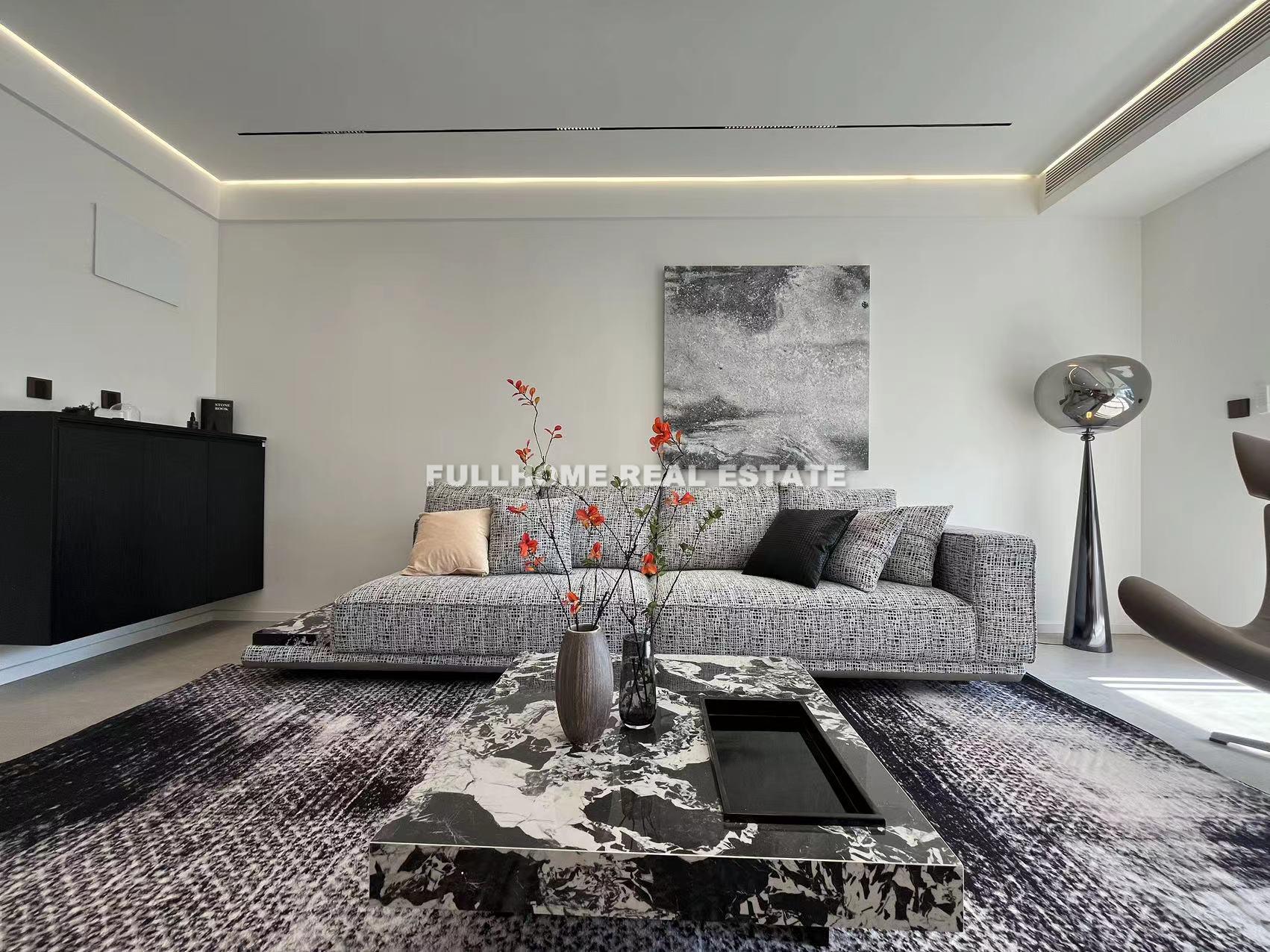 Pudong Hongqiao Apartment - 3 bedroom apartment in Shanghai, Downtown, Downtown
