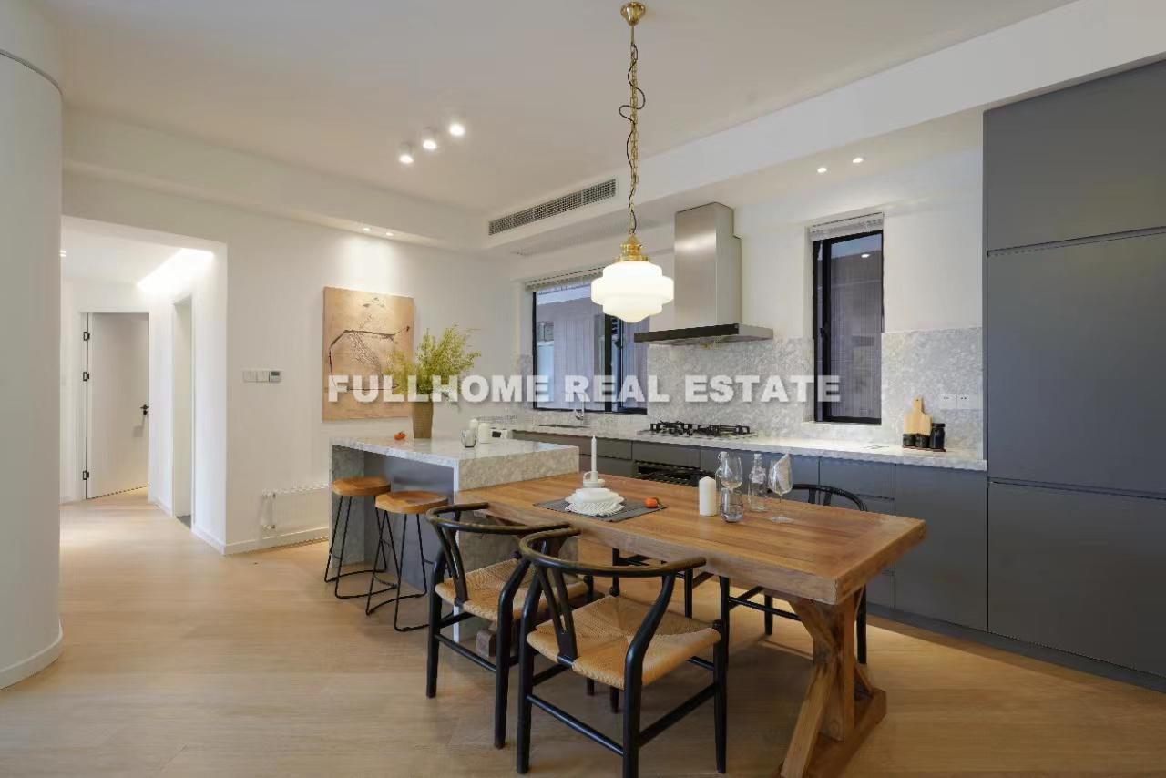 Jiahui Plaza - Interior view 7, Shanghai rental property