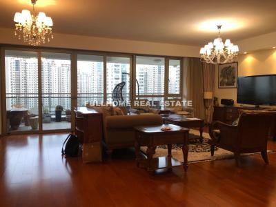 Similar property: Yanlord Town, 4 bedrooms, 270 sqm in Shanghai