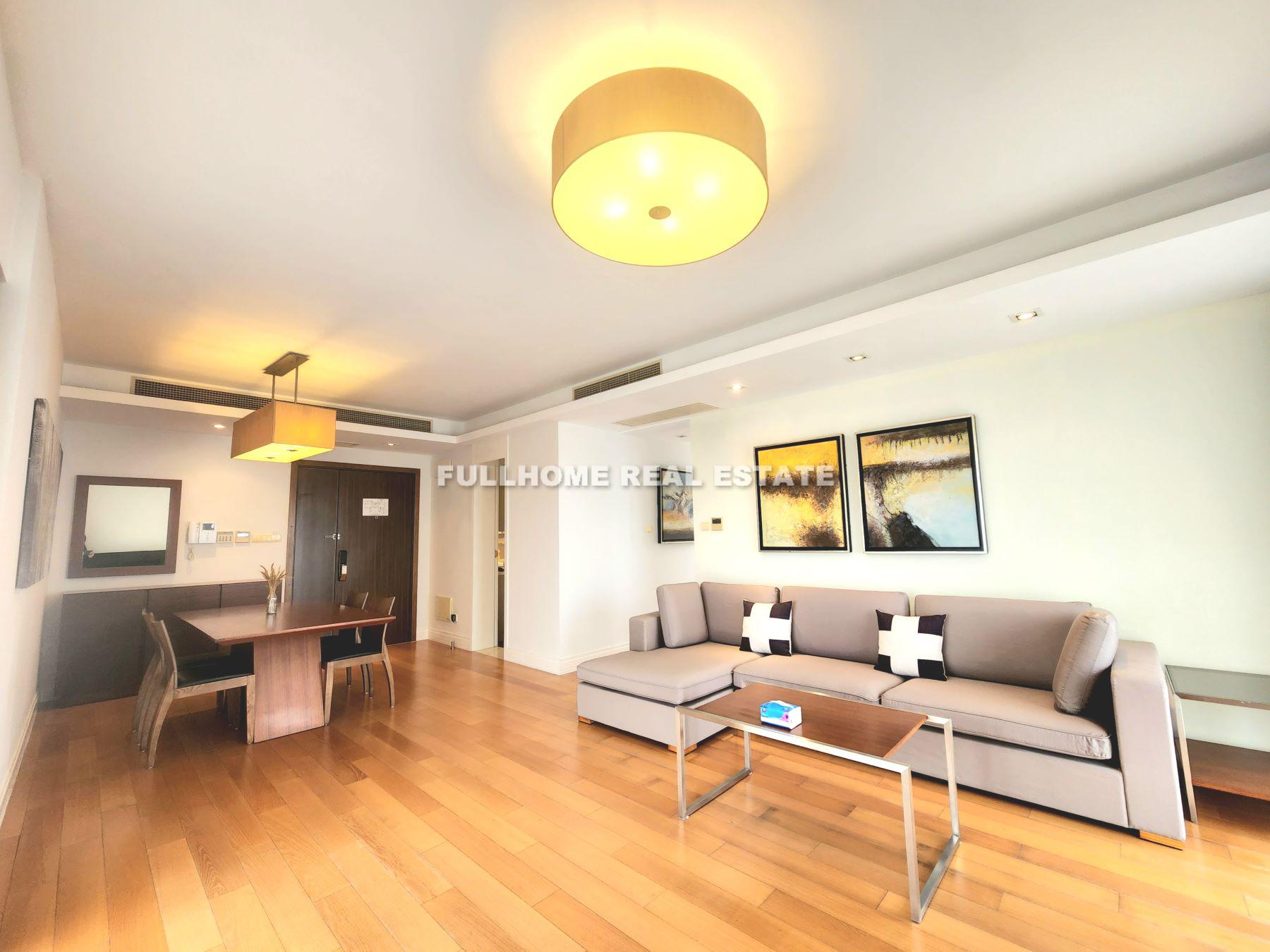 Novel Century - 1 bedroom apartment in Shanghai, Xujiahui, Downtown