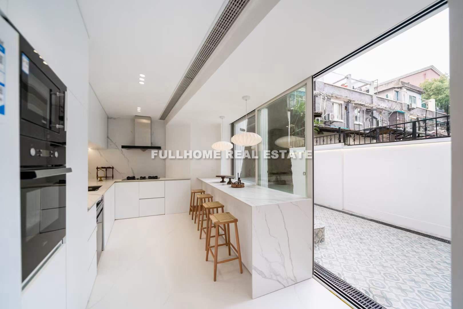 Lane 1000-1500 Xinzha Road Old House	 - Interior view 8, Shanghai rental property
