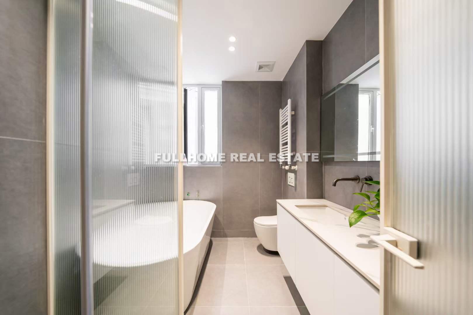 Lane 1000-1500 Xinzha Road Old House	 - Interior view 4, Shanghai rental property