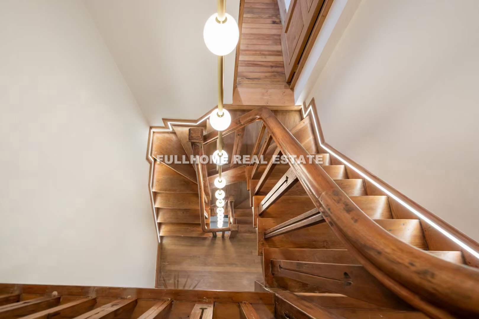 Lane 1000-1500 Xinzha Road Old House	 - Interior view 6, Shanghai rental property