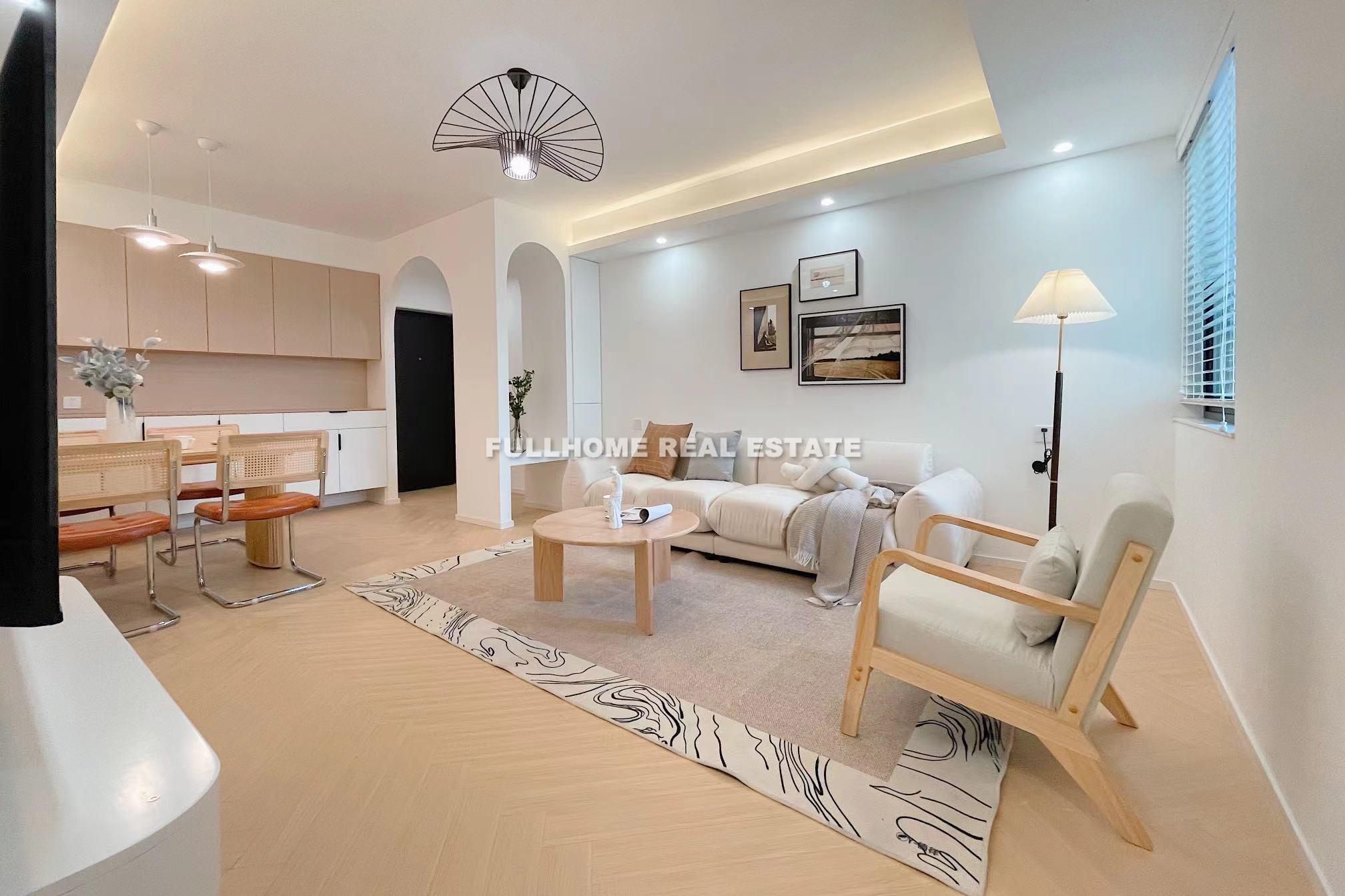 Yin Hai Yuan - 2 bedroom apartment in Shanghai, Downtown, Downtown