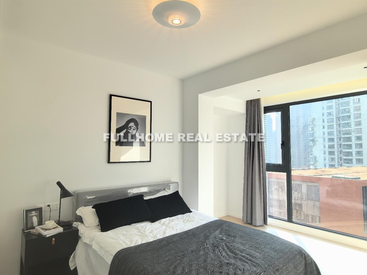 Hai Qi Yuan (The Bund) - 3 bedroom apartment in Shanghai, People Square, Downtown