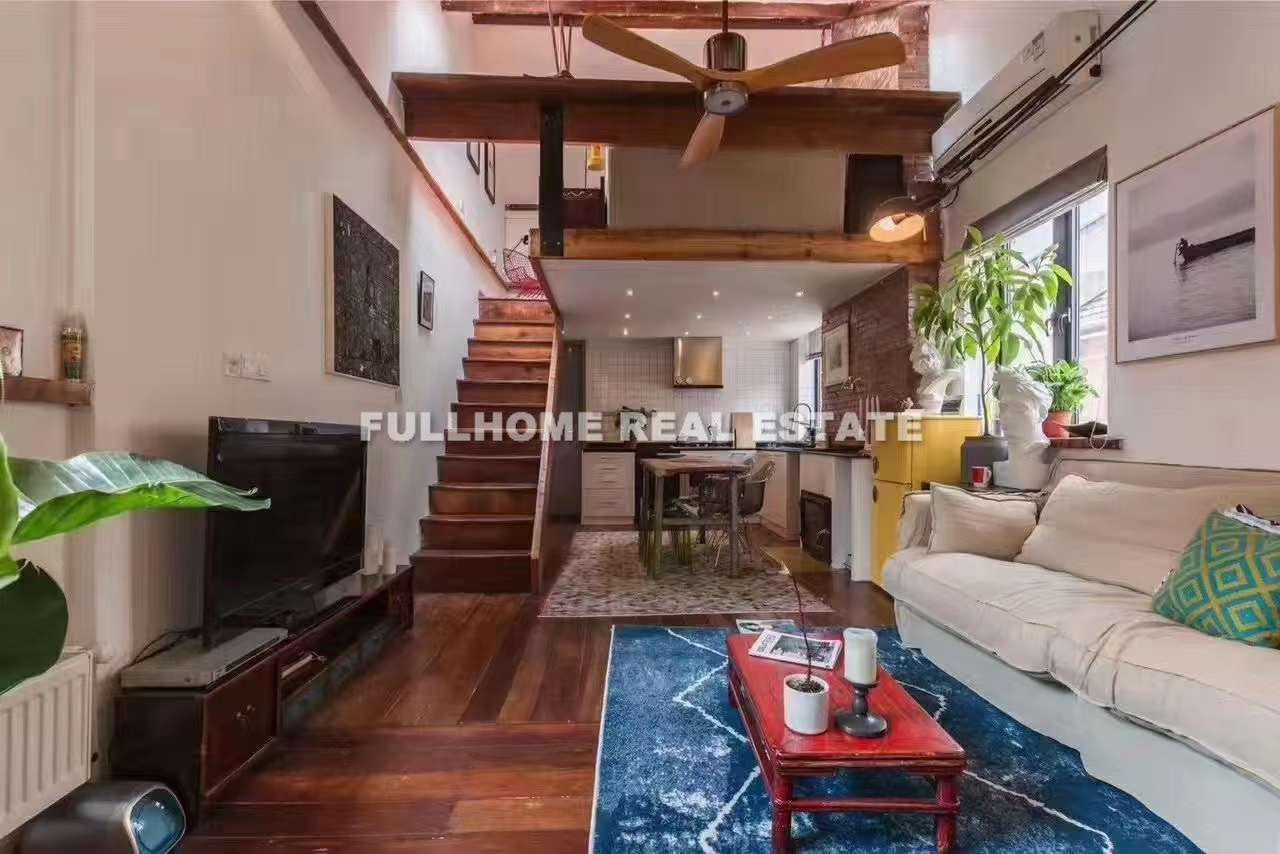 Lane 1-400 Danshui Road Old House	 - 1 bedroom apartment in Shanghai, Xintiandi, Downtown
