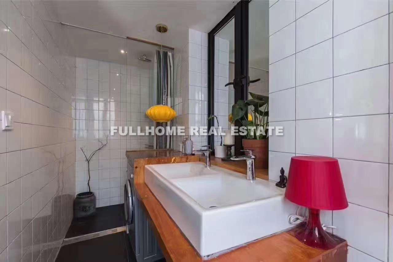 Lane 1-400 Danshui Road Old House	 - Interior view 6, Shanghai rental property