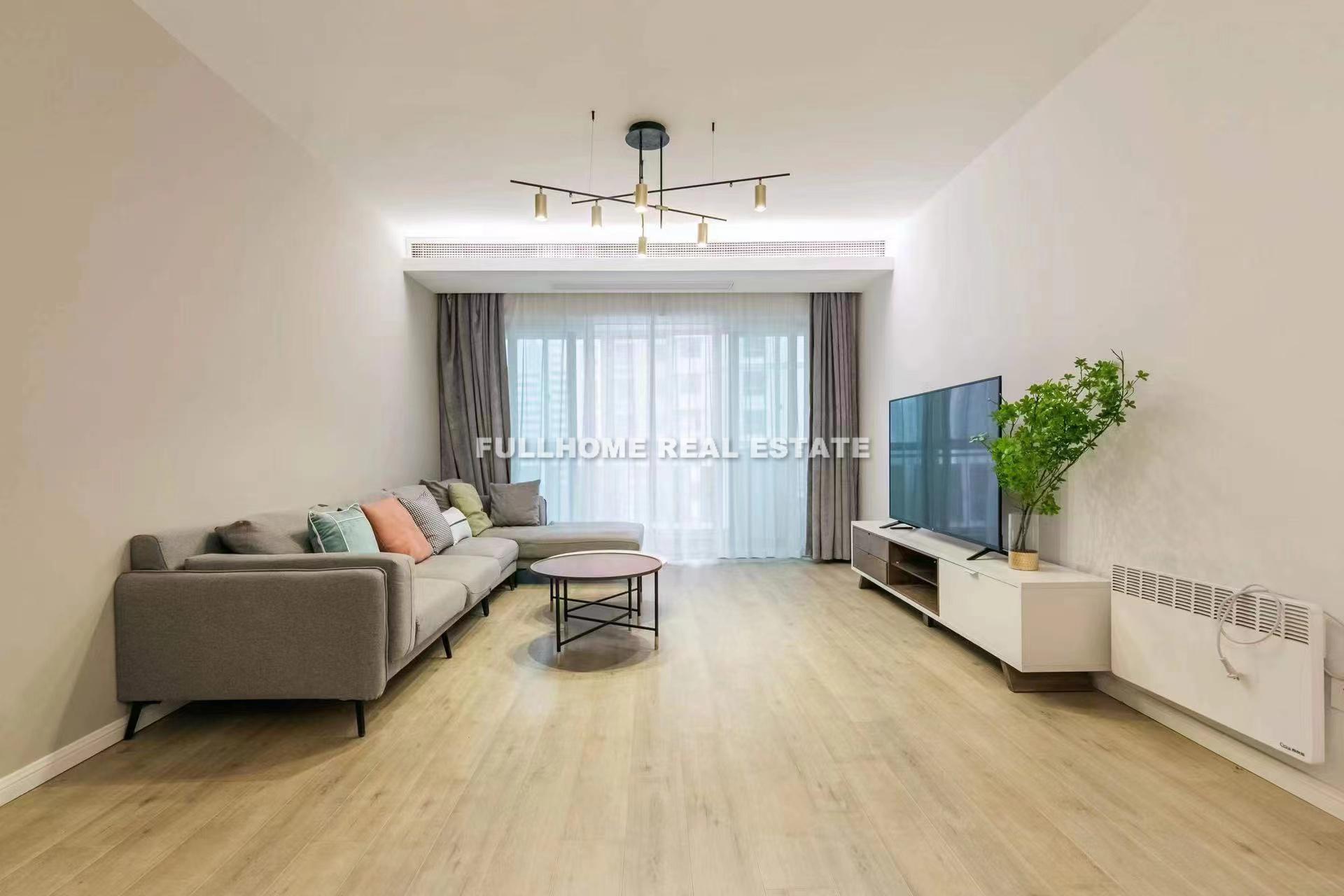 Jewel Garden - 3 bedroom apartment in Shanghai, Xujiahui, Downtown