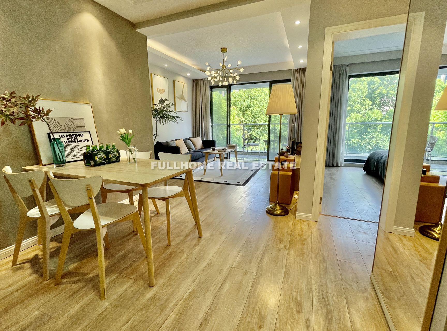 Jing An Phoenix Garden - 1 bedroom apartment in Shanghai, Downtown, Downtown