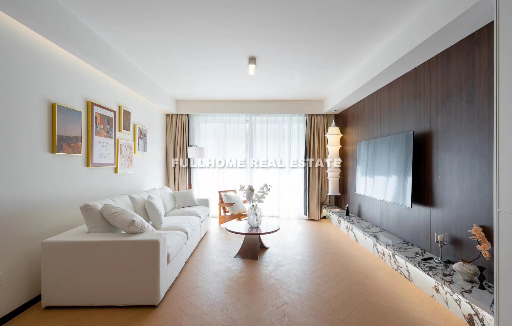 Same compound: Hongqiao City Garden, 2 bedrooms in Shanghai