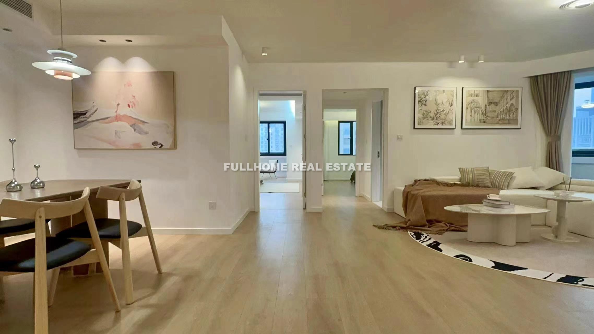 Same compound: Maosheng Mansion, 3 bedrooms in Shanghai