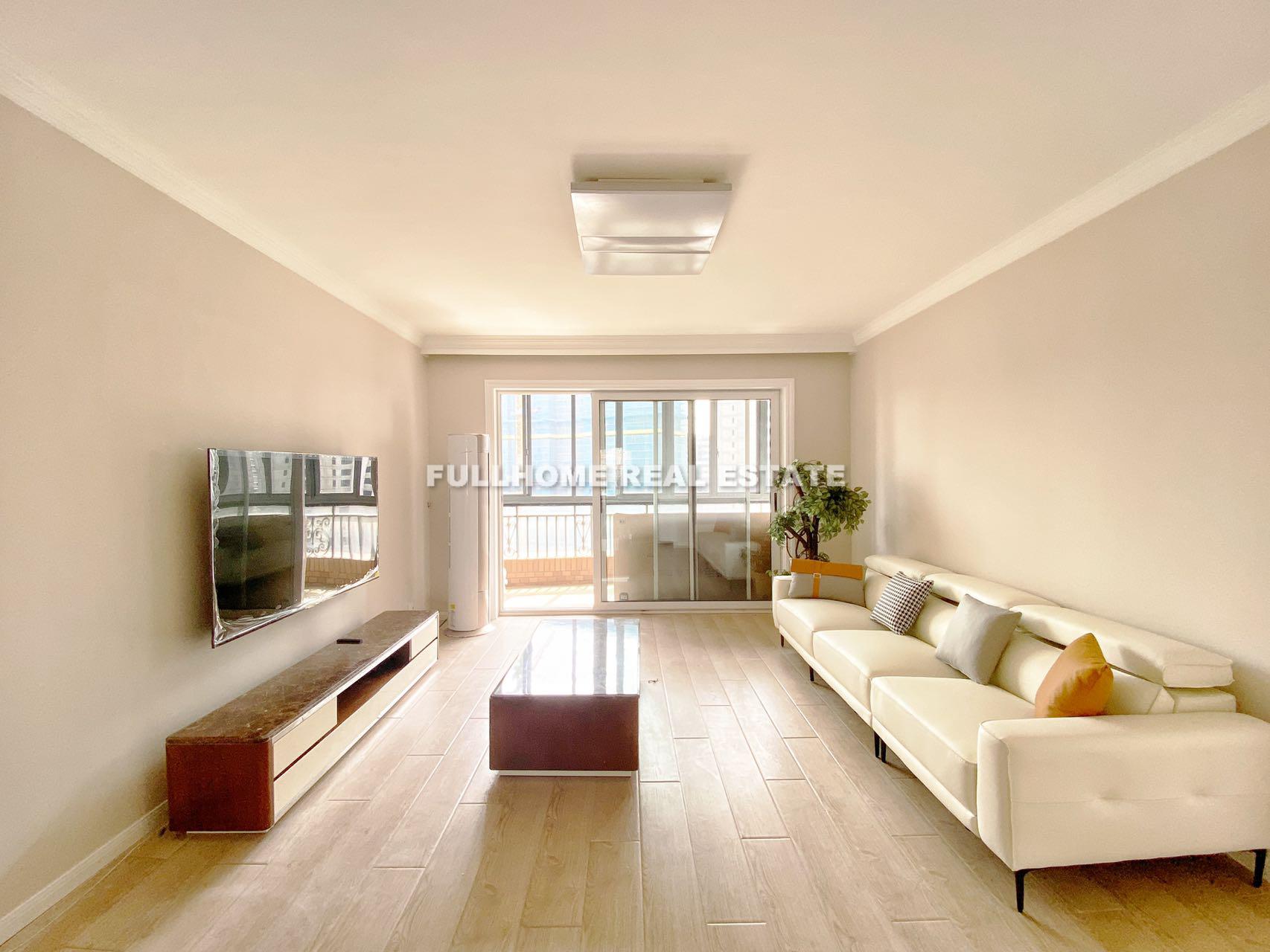 Gubei International Plaza - 3 bedroom apartment in Shanghai, Gubei, Hongqiao
