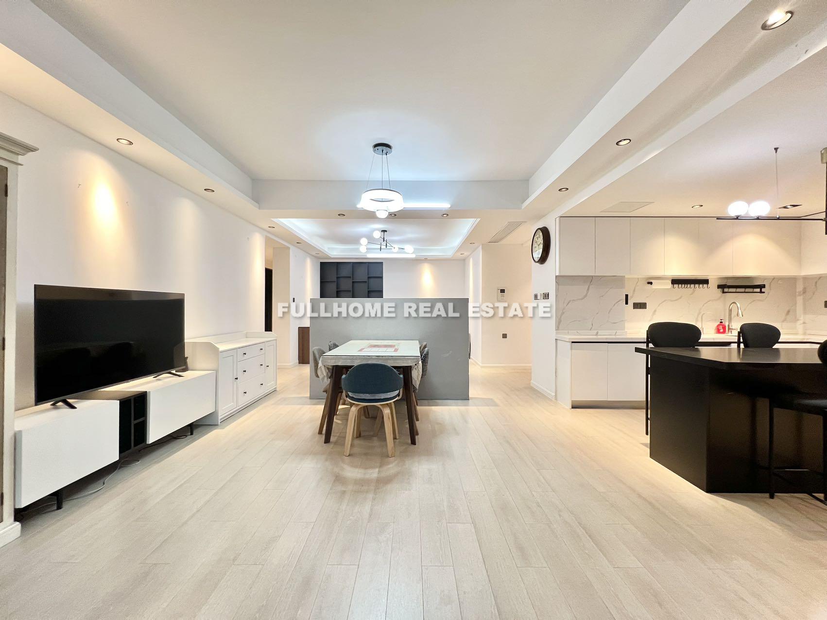 Lakeville Regency - 3 bedroom apartment in Shanghai, Xintiandi, Downtown