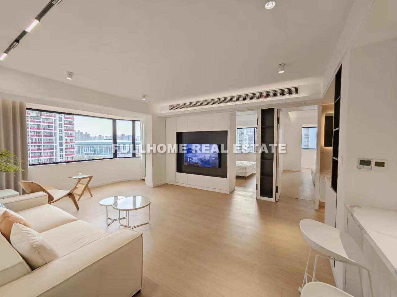 Shangying Plaza - 3 bedroom apartment in Shanghai, Downtown, Downtown