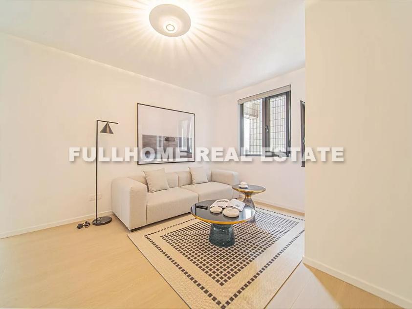 Same compound: Xingguo Mansion, 2 bedrooms in Shanghai