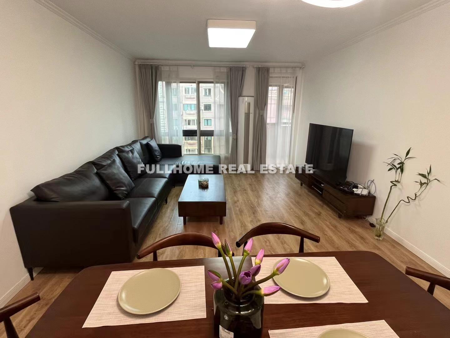 Marseille Garden - 2 bedroom apartment in Shanghai, Gubei, Hongqiao
