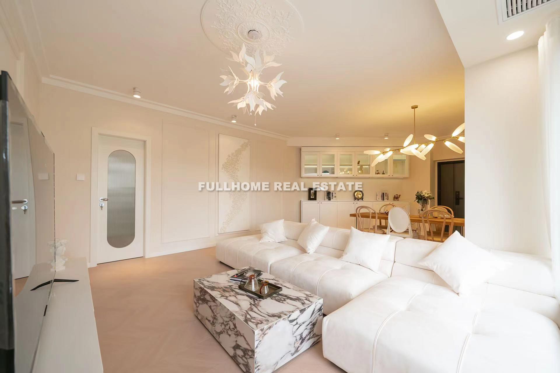 Chez Moi - 3 bedroom apartment in Shanghai, Jing An, Downtown