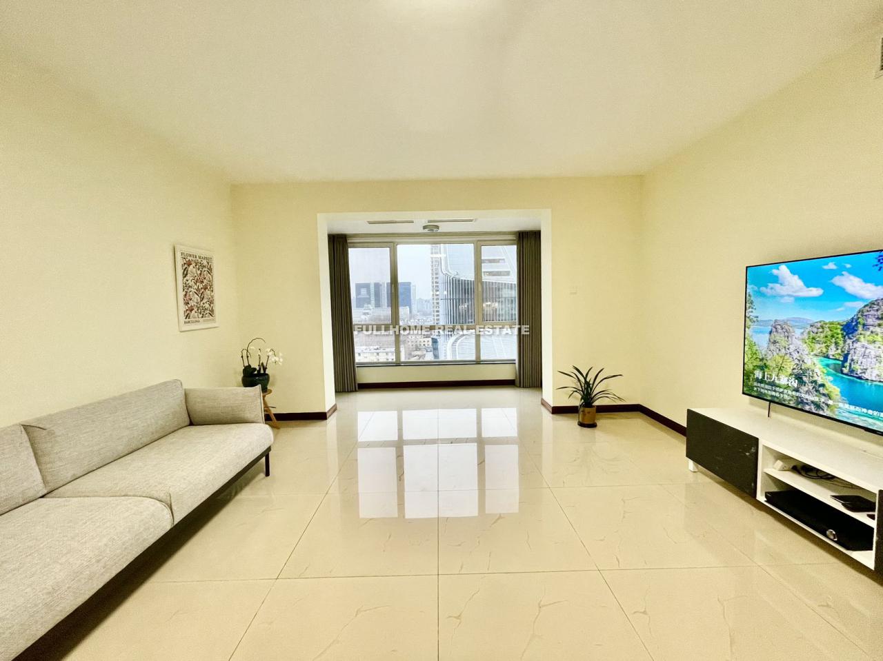 Global Trade Mansion - 3 bedroom apartment in Beijing, CBD