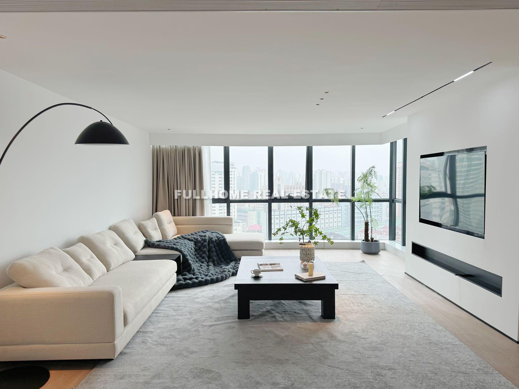 Similar property: Meihua Garden, 3 bedrooms, 255 sqm in Shanghai