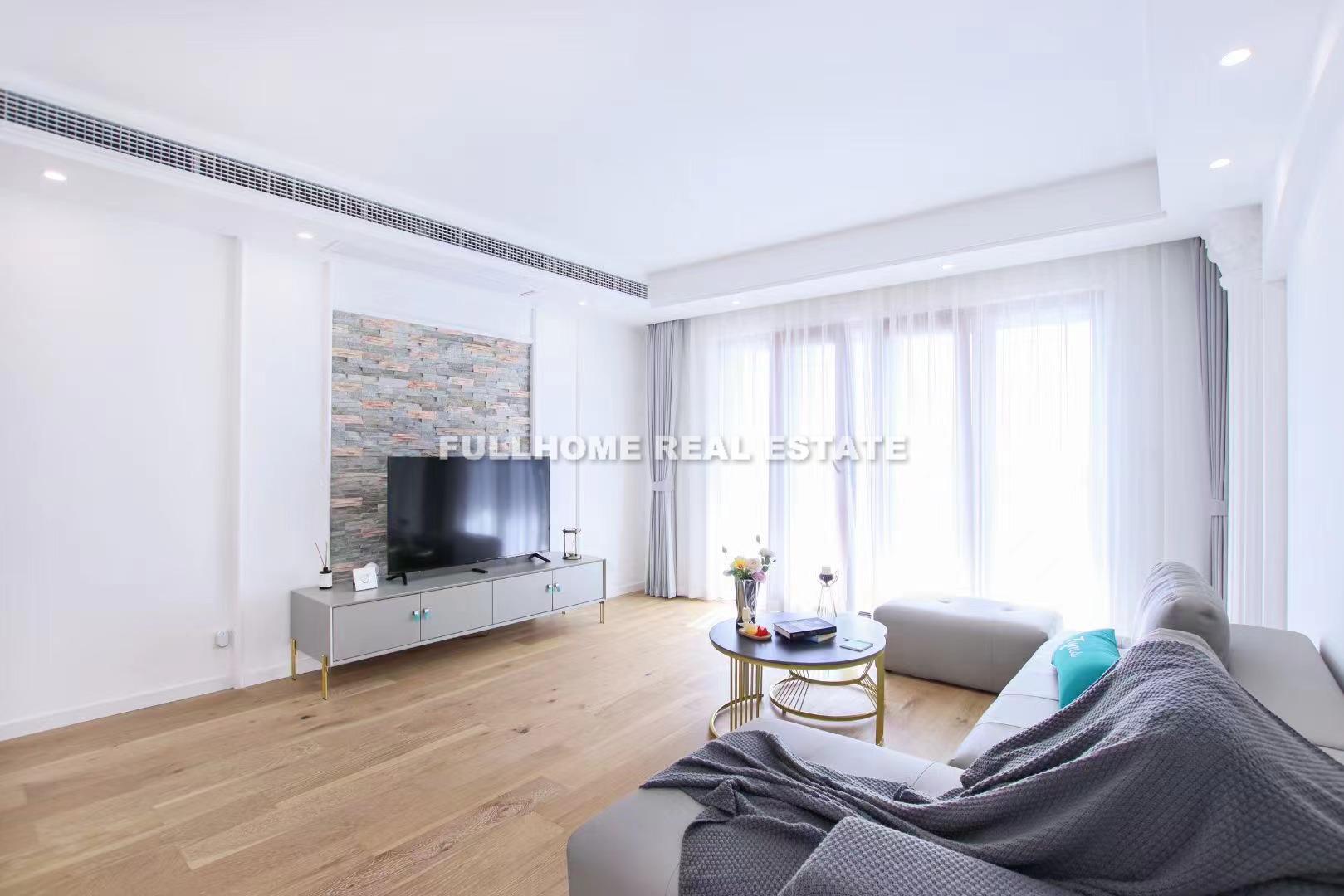Gubei International Plaza - 2 bedroom apartment in Shanghai, Gubei, Hongqiao