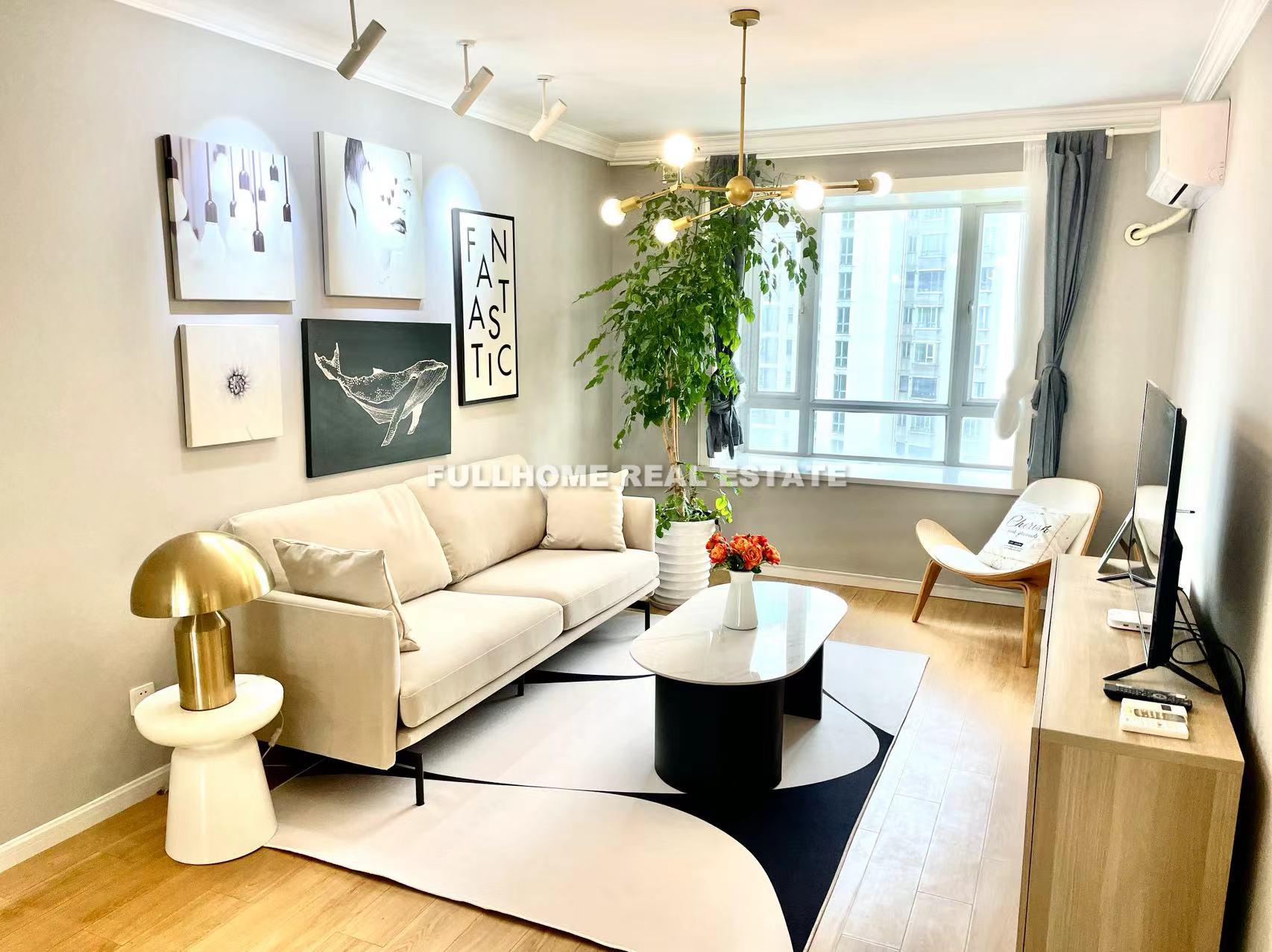 First Block - 2 bedroom apartment in Shanghai, Jing An, Downtown