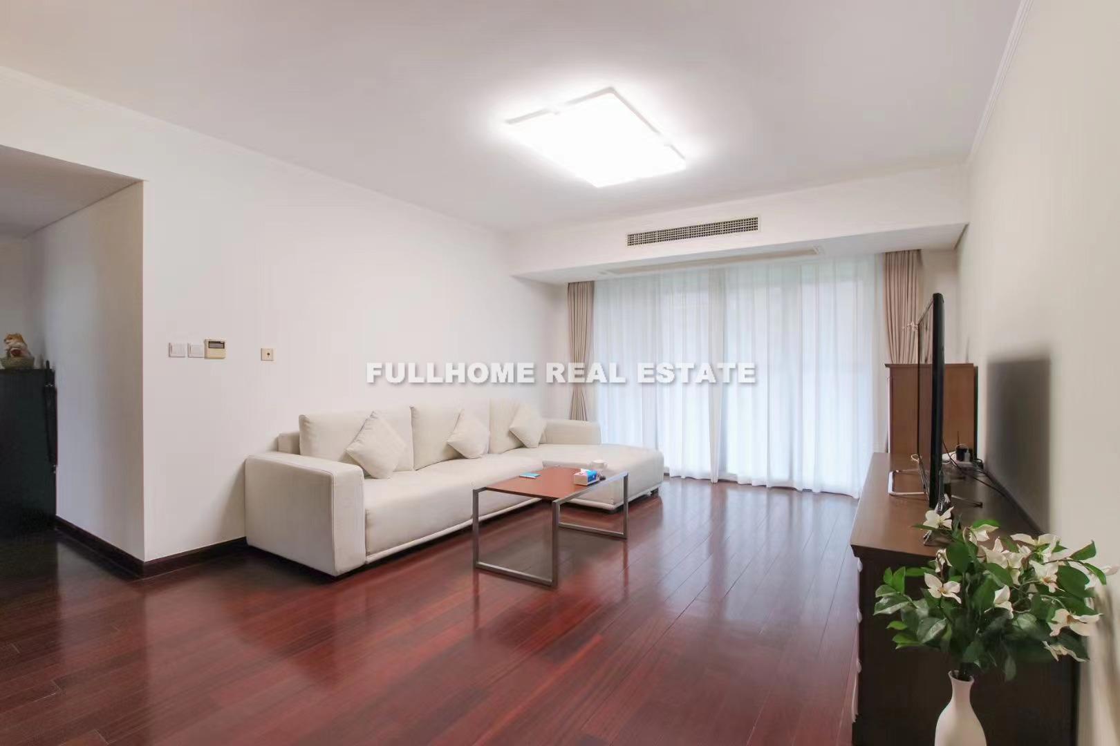 Maison Des Artistes - 3 bedroom apartment in Shanghai, Gubei, Hongqiao