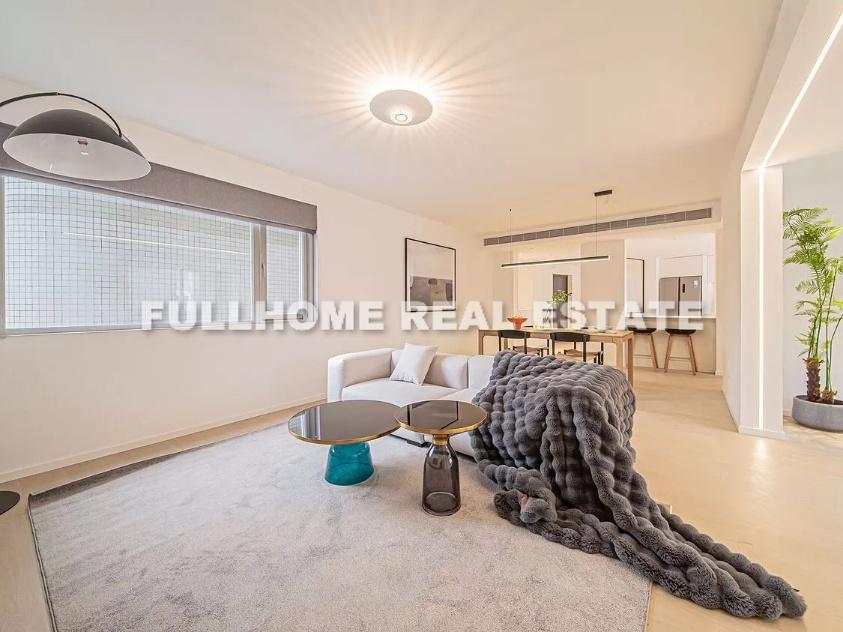 Mandarine City - 3 bedroom apartment in Shanghai, Gubei, Hongqiao
